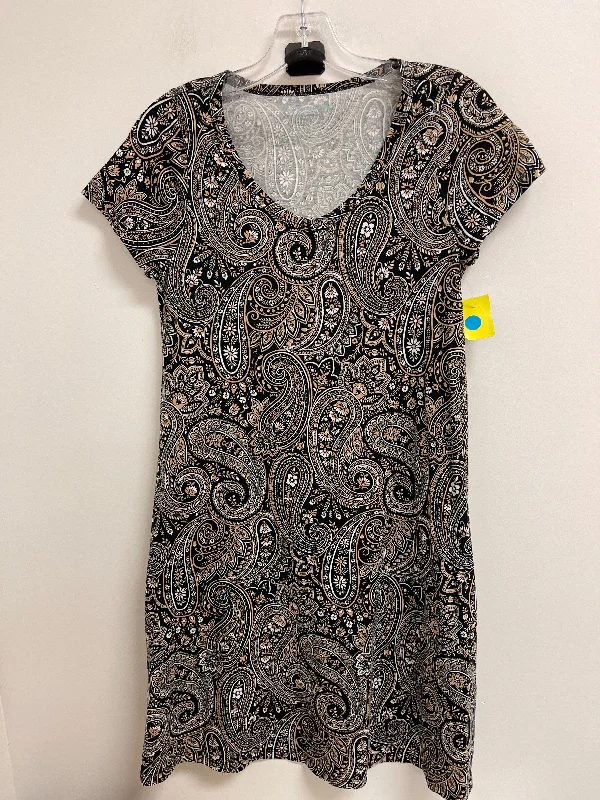 Super Bargain Dress Casual Short By Soft Surroundings In Black & Cream, Size: Mp