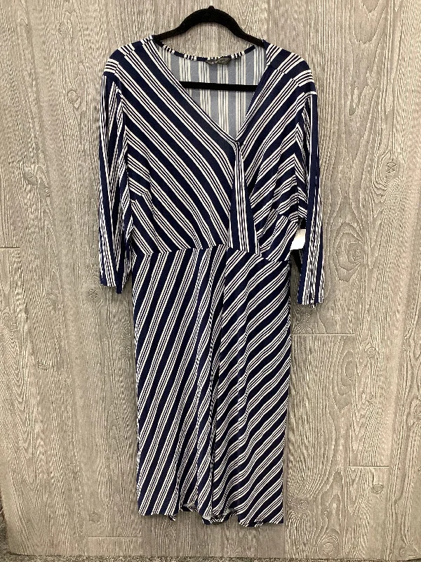 Shop and Save Dress Casual Midi By Clothes Mentor In Blue & White, Size: 3x