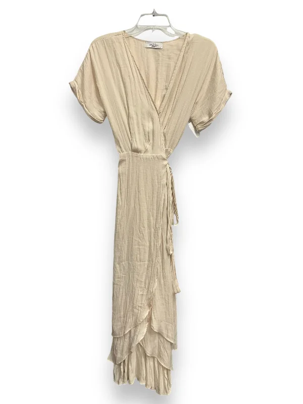 Seasonal Sale Dress Casual Midi By Cmc In Cream, Size: S