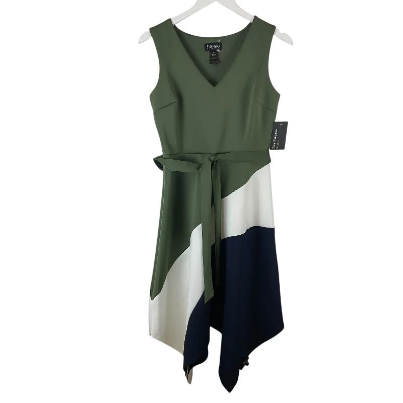 Hot Deal Dress Casual Short By Enfocus In Blue & Green, Size: 6