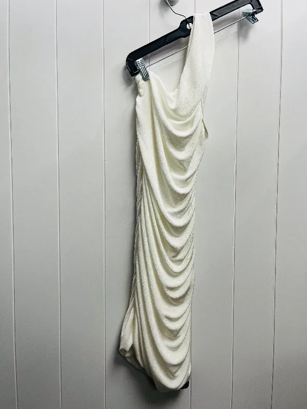 Limited Stock Dress Party Short By Clothes Mentor In White, Size: Xs