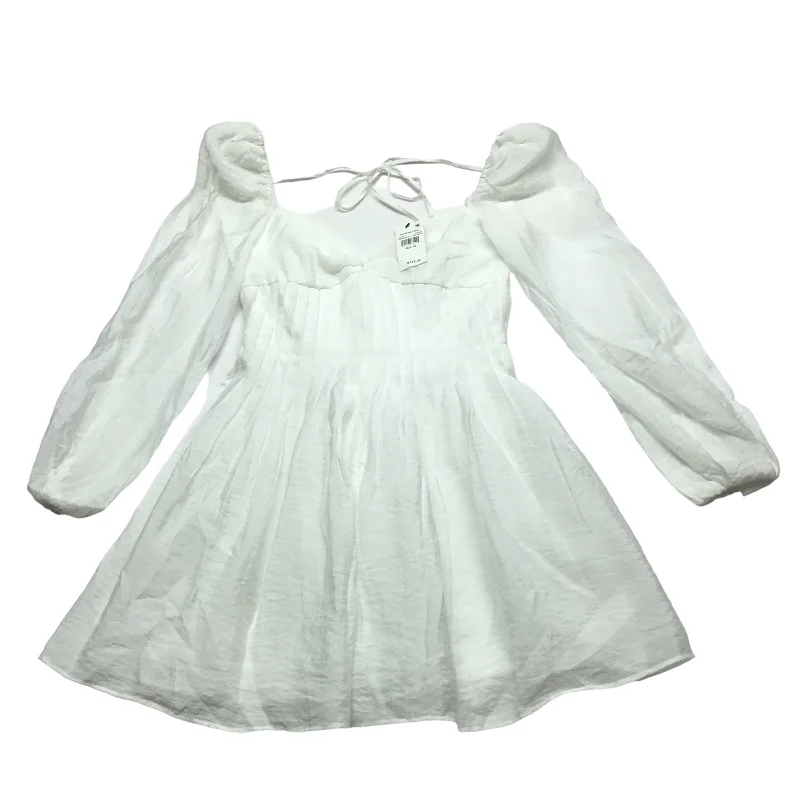 Mega Sale White Dress Casual Short Astr, Size Xs