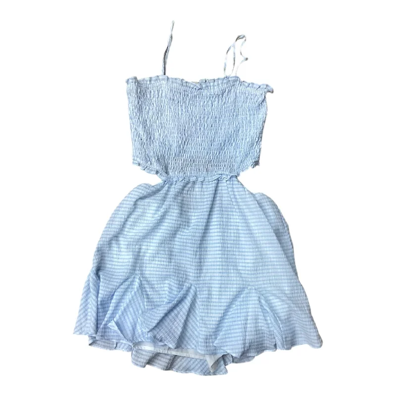 Great Deals Dress Casual Short By Clothes Mentor In Blue, Size: M