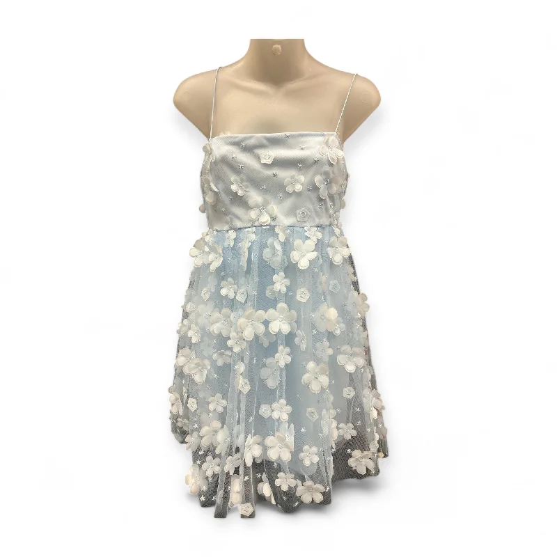 Bargain Bin Dress Party Short By Altard State In Blue, Size: M