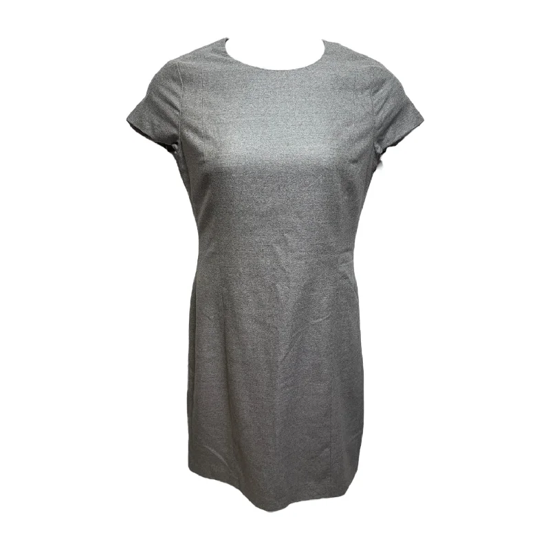 Special Price Merino Wool Dress Casual Short By Brooks Brothers In Grey, Size: 10