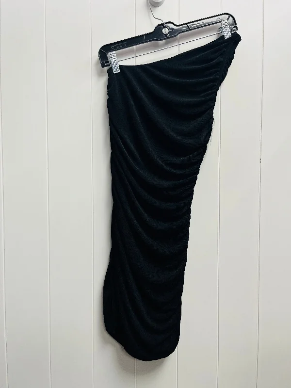 Deal of the Day Dress Party Short By Clothes Mentor In Black, Size: Xs