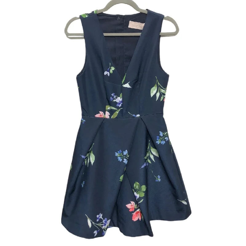 Unmissable Offer Dress Casual Short By Cmc In Navy, Size: Xs