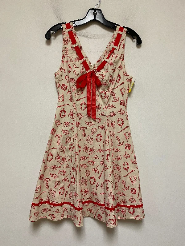 While Supplies Last Dress Casual Short By Clothes Mentor In Cream & Red, Size: M