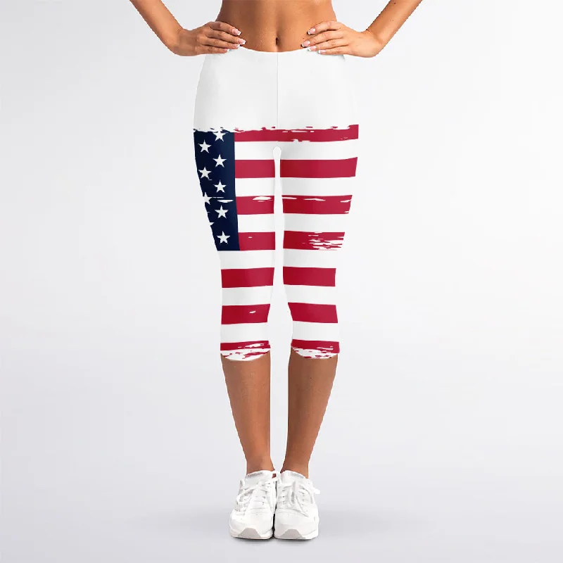 Closeout Grunge Flag Of USA Print Women's Capri Leggings