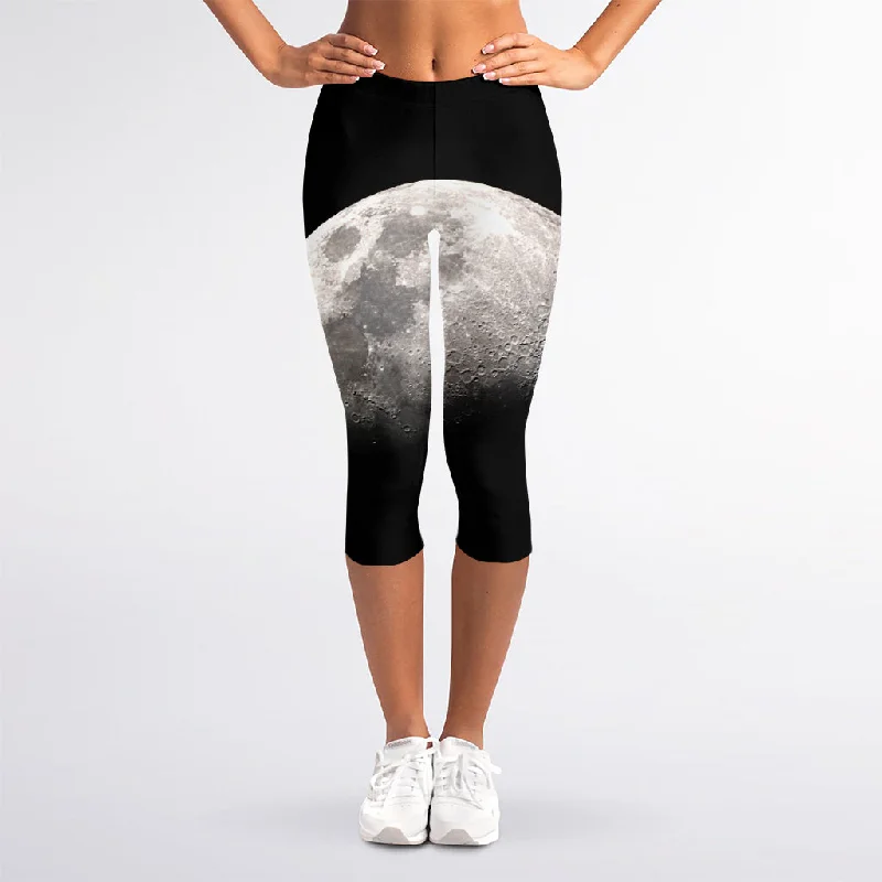 Price Buster Half Moon Print Women's Capri Leggings