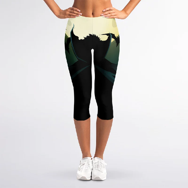 Final Clearance Halloween Vampire Silhouette Print Women's Capri Leggings