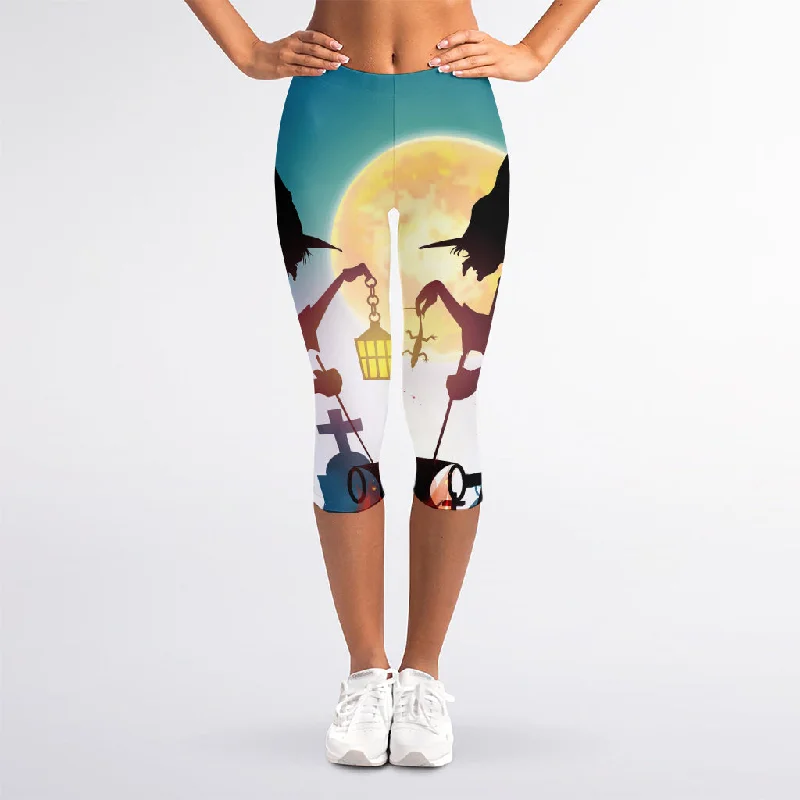 Huge Discounts Halloween Witch And Cauldron Print Women's Capri Leggings