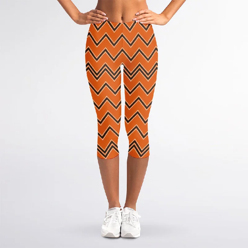 Bonus Savings Halloween Zig Zag Pattern Print Women's Capri Leggings