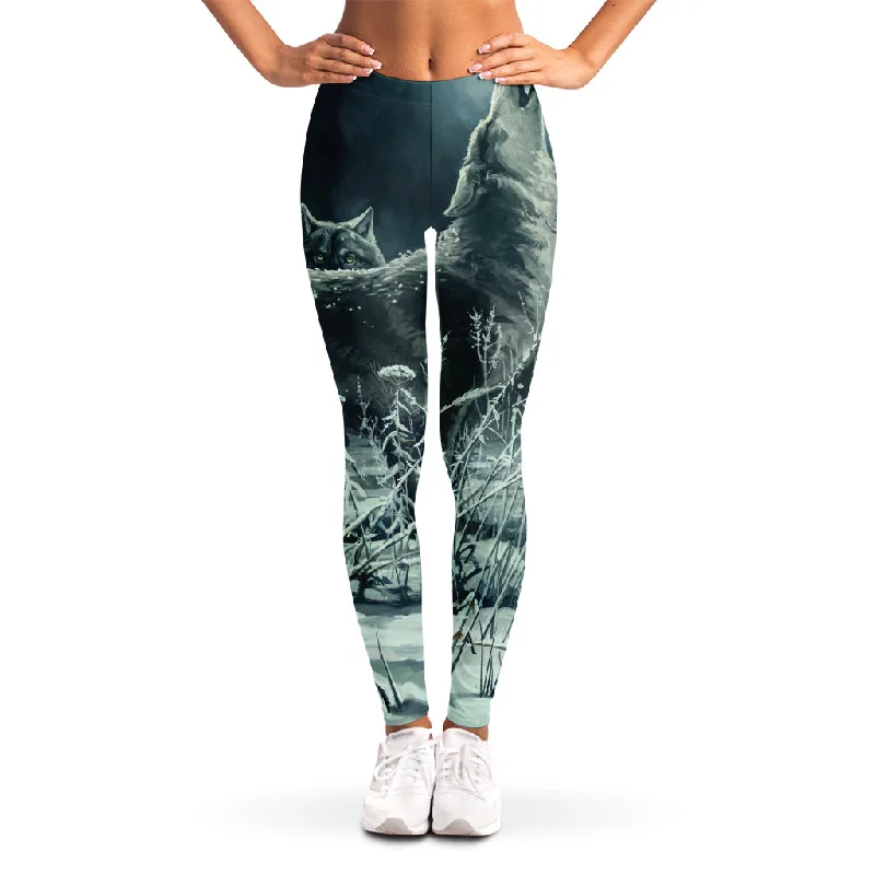 Act Fast Howling Snowy Wolf Painting Print Women's Leggings