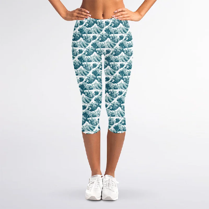 Special Offer Japanese Kanagawa Wave Pattern Print Women's Capri Leggings