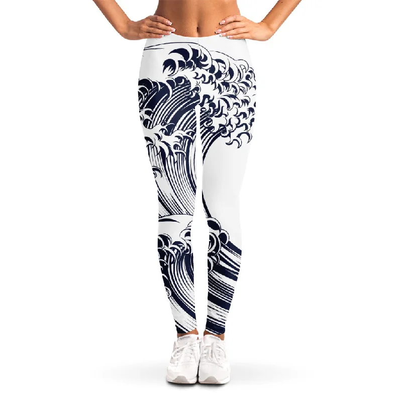 Steals and Deals Japanese Kanagawa Wave Print Women's Leggings