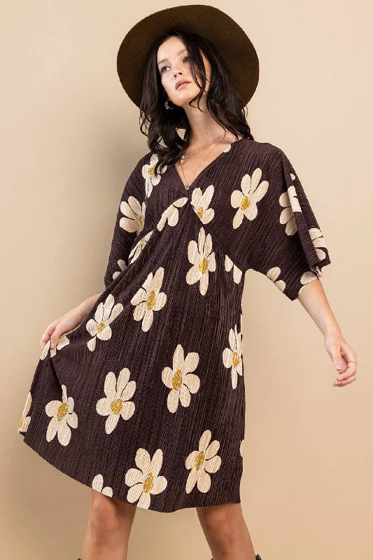 Deal Dash Floral Print Pleated Mini Dress
