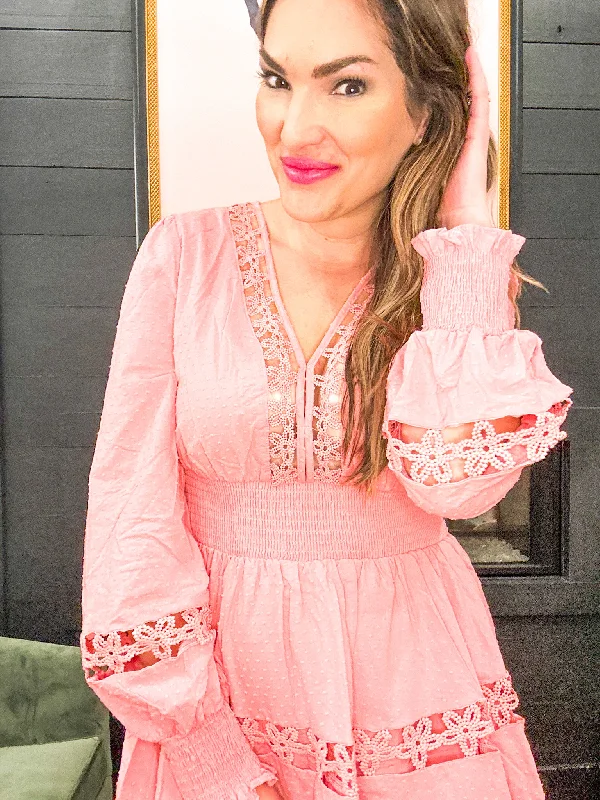 Savings Bonanza Flowered Cut Out Dress