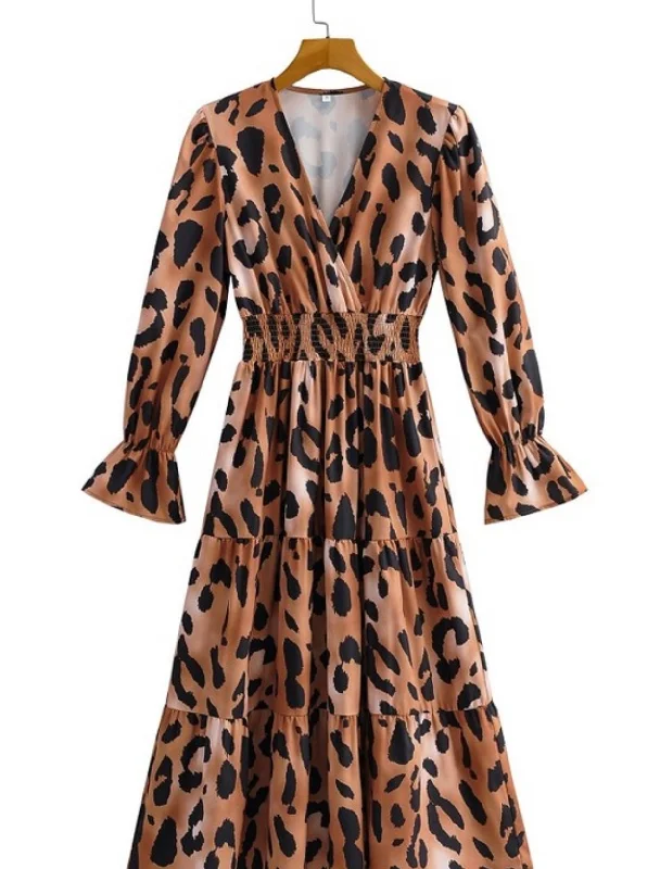 Year-End Sale Push the Envelope Midi Dress