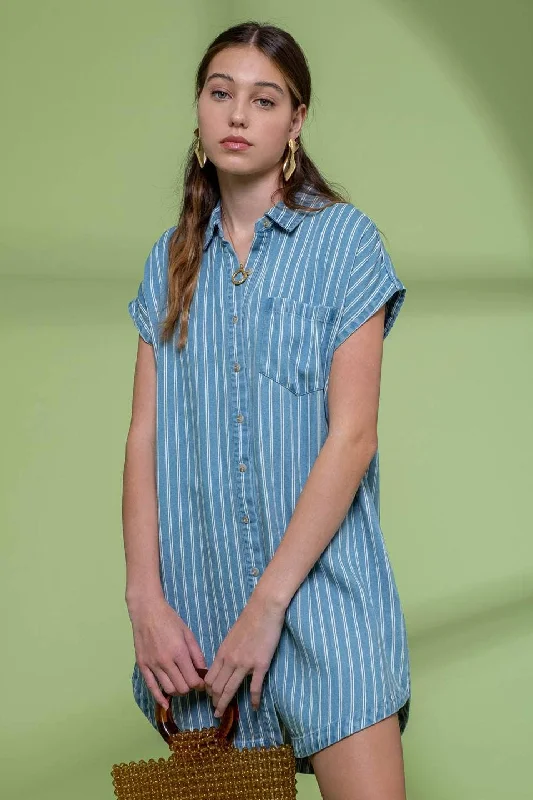 Year-End Sale STRIPED COLLARED BUTTON DOWN MIDI DRESS