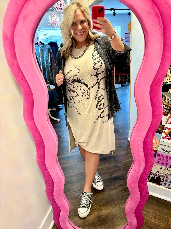 Epic Deals YEEPEE YEEHAW T-SHIRT MAXI DRESS